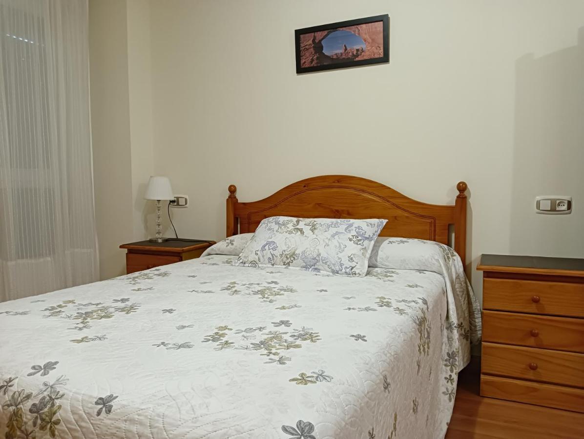 Apartamentos Chevere Rojo-Huca Oviedo Dış mekan fotoğraf