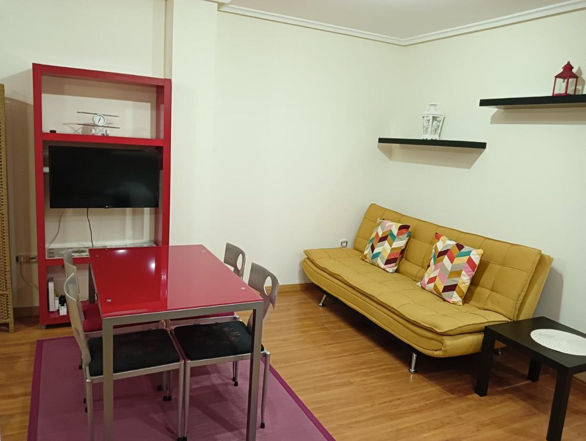 Apartamentos Chevere Rojo-Huca Oviedo Dış mekan fotoğraf