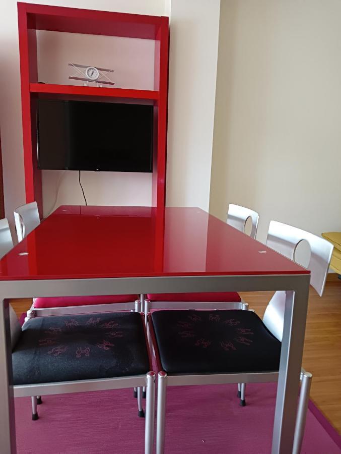 Apartamentos Chevere Rojo-Huca Oviedo Dış mekan fotoğraf